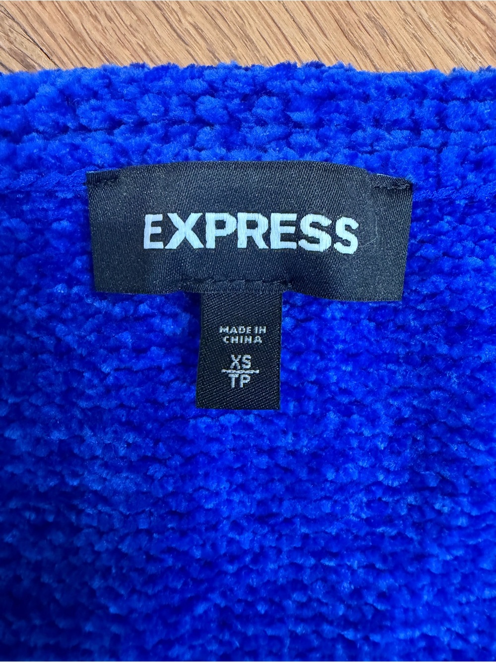 Express V-Neck Chenille Sweater in Royal Blue - Picture 3 of 5